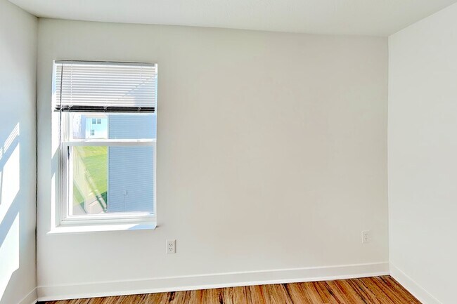 Building Photo - 11458 Basalt Dr
