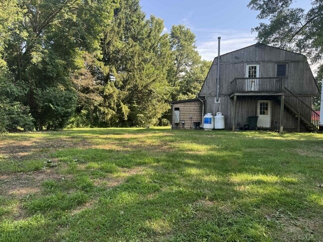 Primary Photo - Cute Farm Cottage Enon Valley