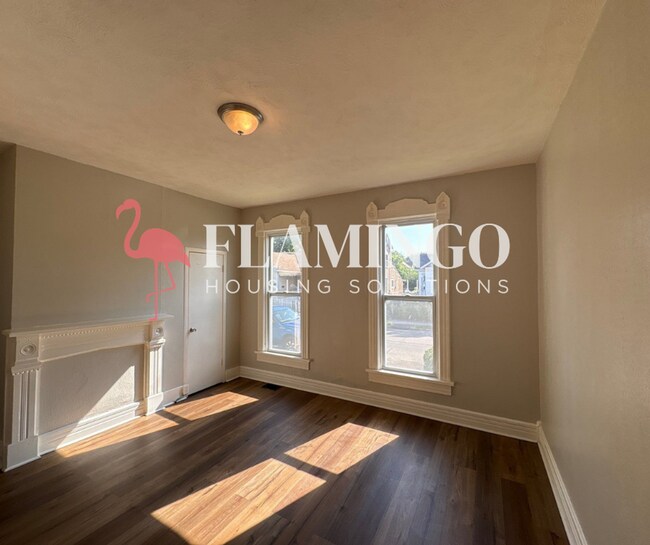 Building Photo - 139 Boltin St