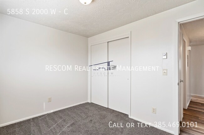 Building Photo - 5858 S 2000 W