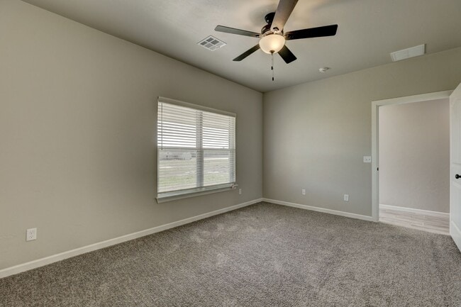 Building Photo - New Duplex For Lease in Noble on large lot. $500.00 off 1st month's rent with a 2 year lease!