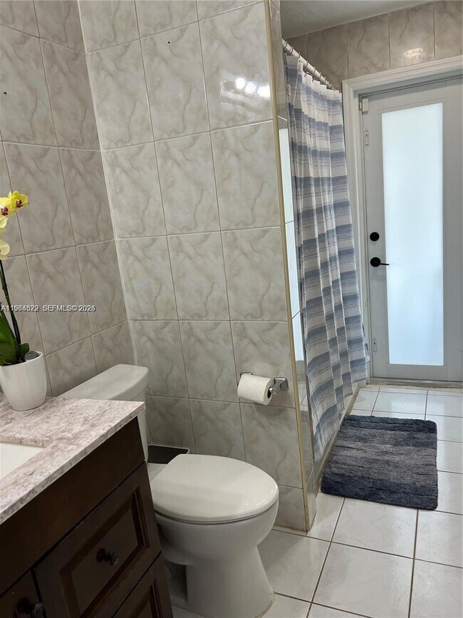 Building Photo - 9371 NW 21st Manor