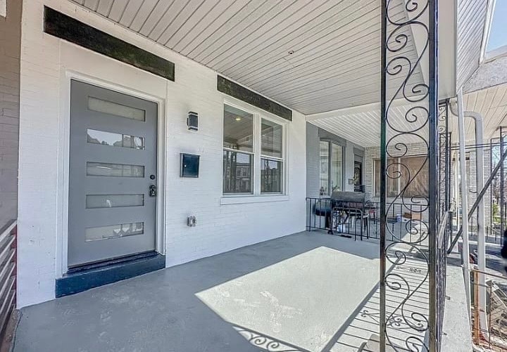 Building Photo - 6113 Webster St