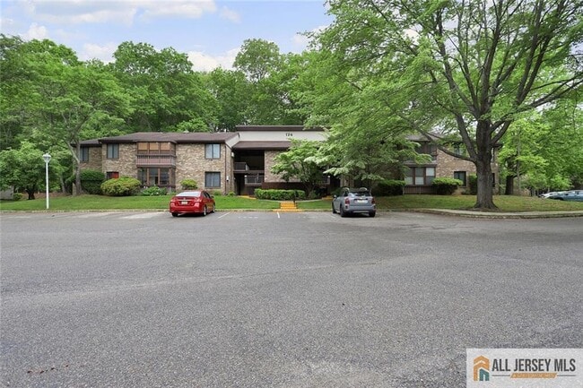 Building Photo - 174 Amberly Dr