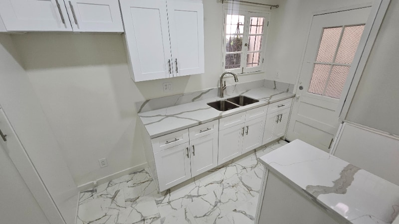 Building Photo - 120 N Gale Dr