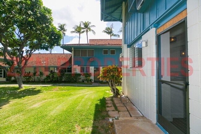 Building Photo - 1379 Hunakai St