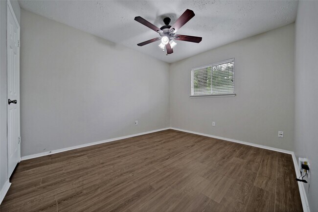 Building Photo - 89 S Waxberry Rd