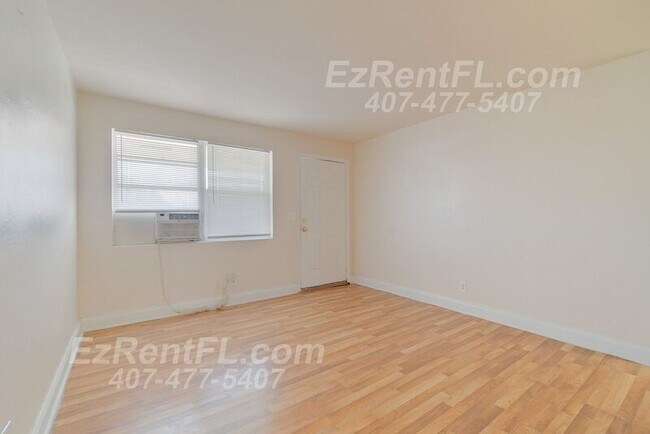 Building Photo - 801 N Sapodilla Ave