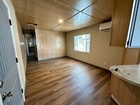 Building Photo - Newly remodeled trailer in park