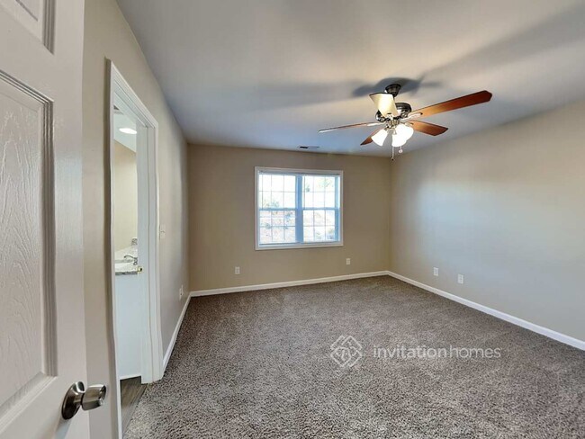 Building Photo - 2712 Waterford Crystal Ct