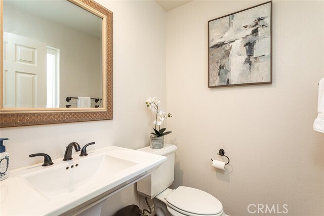 Building Photo - 7300 E Singingwood Dr