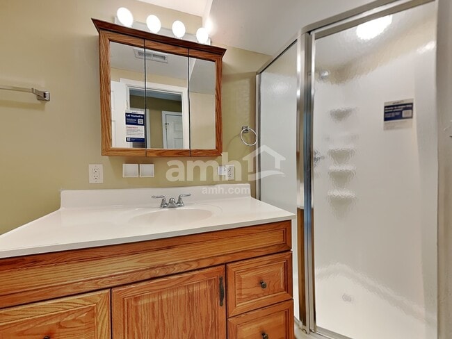 Building Photo - 6731 S Andover Way