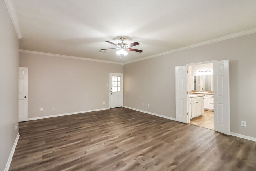 Building Photo - 322 Billingford Dr