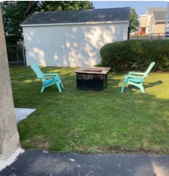 Building Photo - 3 Hersey St