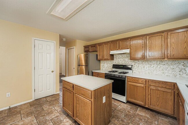 Building Photo - 3509 Texas Topaz Dr