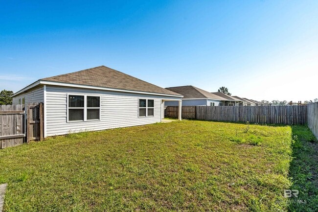 Building Photo - 17290 Harding Dr