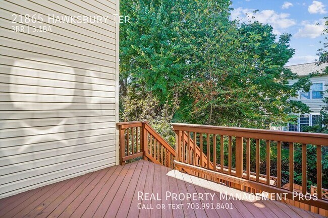 Building Photo - 21865 Hawksbury Terrace