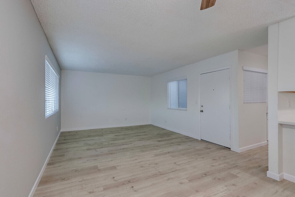 1401 1409 Superior Ave Newport Beach Ca Apartment Finder