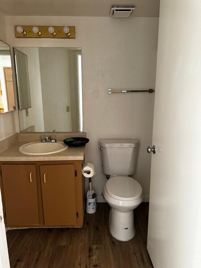 Building Photo - 12221 W Bell Rd