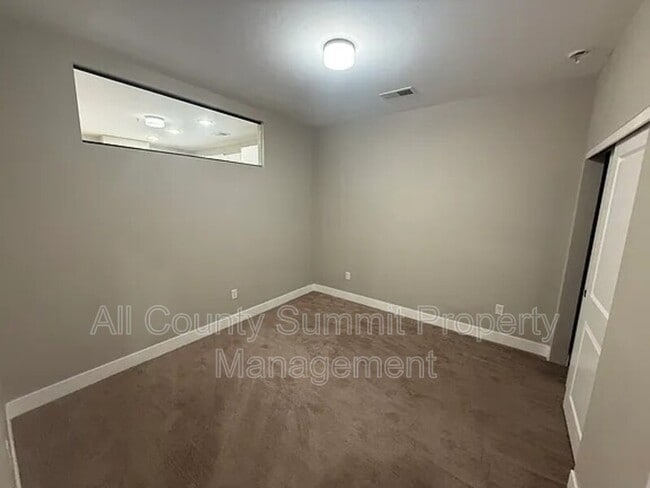 Building Photo - 2729 W 28th Ave