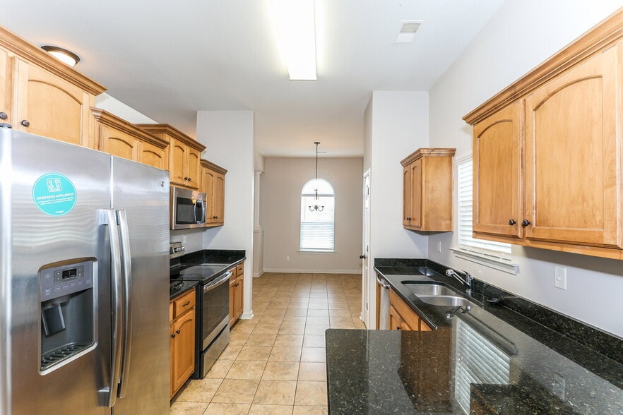 Building Photo - 9007 Billy Pat Dr