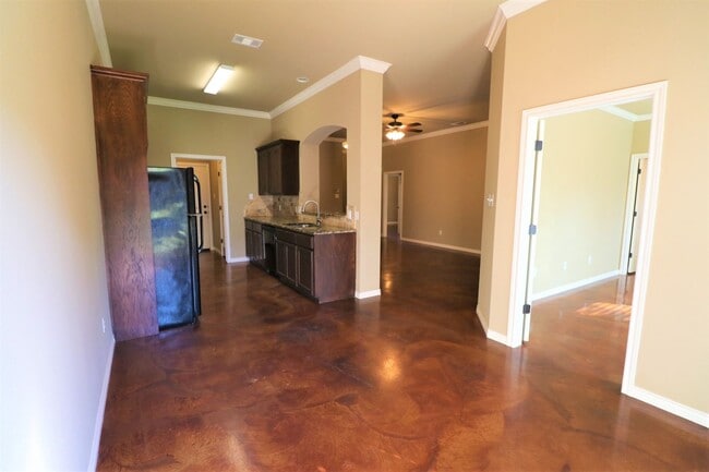 Building Photo - 3502 Canyon Crossing