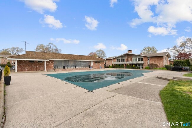 Building Photo - 132 Southport Woods Drive