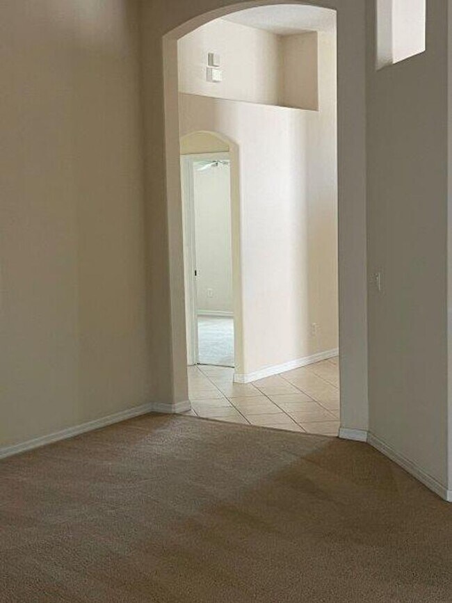 Building Photo - Beautiful Modern Home for rent in West Melbourne