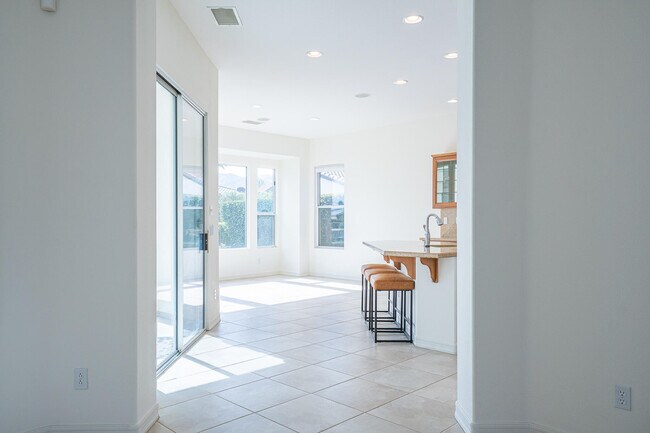 Building Photo - 81799 Prism Dr