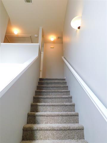 Building Photo - 4204 Sonoma Dr