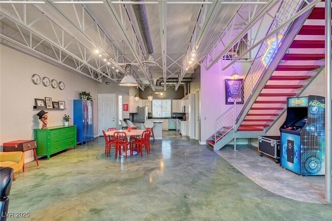 Building Photo - 5096 Thunder River Cir