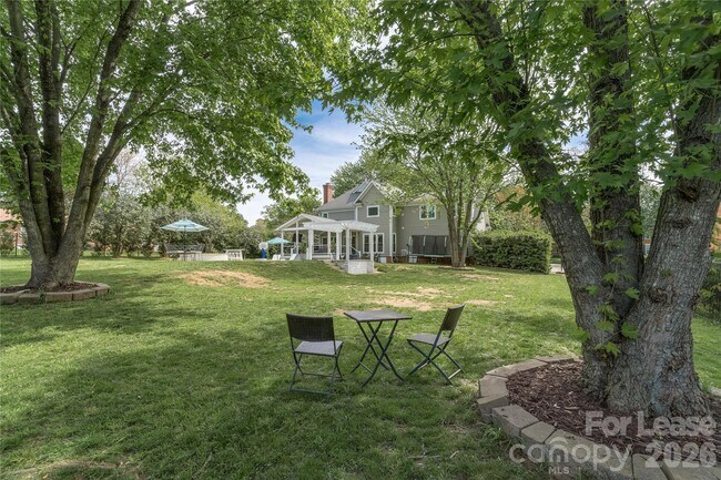 Building Photo - 16647 Greenfarm Rd