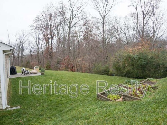 Building Photo - 6515 Airtree Ln