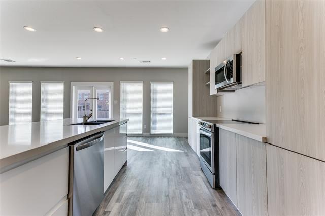 Building Photo - 3049 Mayeda Cir