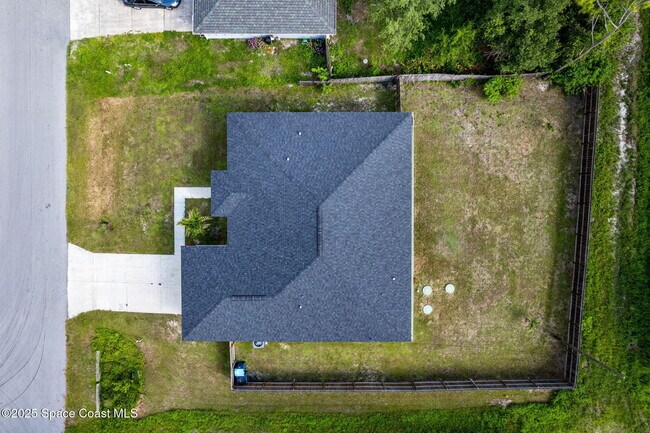 Building Photo - 295 San Marino Rd SW