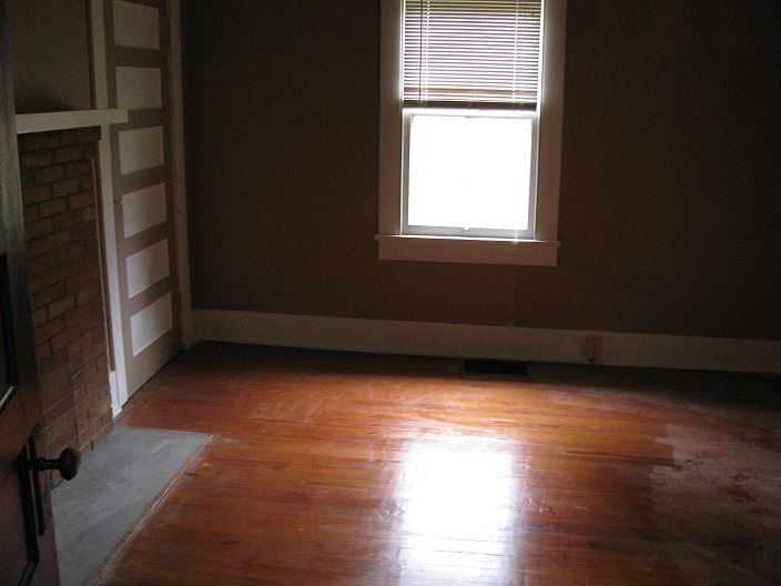 Building Photo - 2911 Montbelle Dr