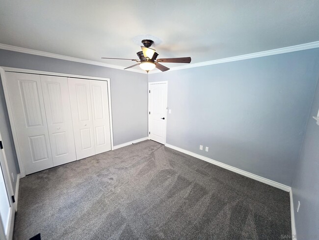 Building Photo - 7930 Cinnabar Dr