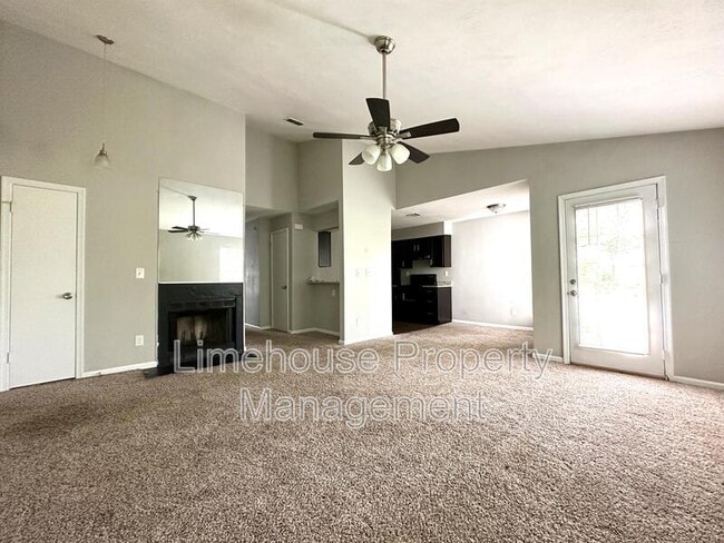 Building Photo - 1313 Tait Close