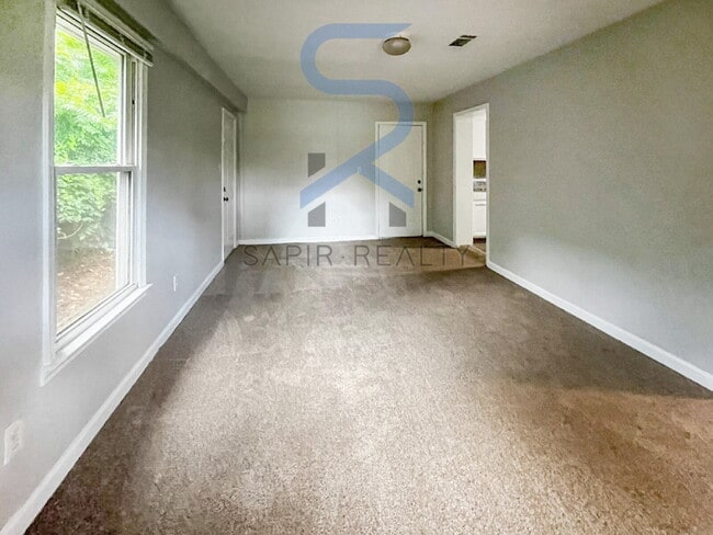 Building Photo - 3017 Belvedere Ln