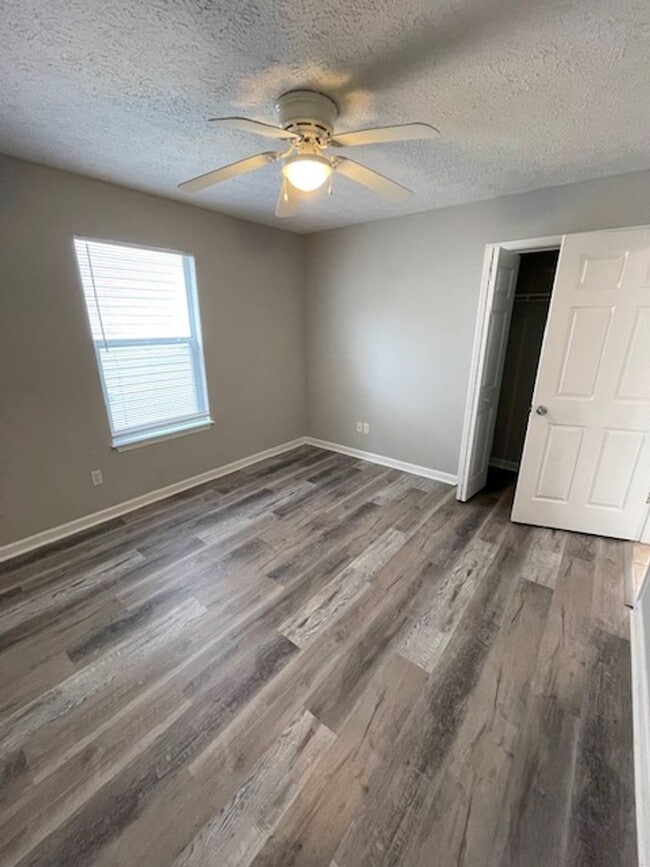 Building Photo - 11721 Cabana Ct