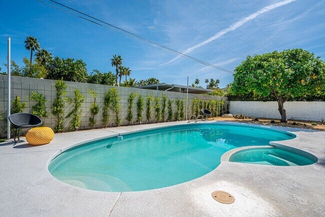 Building Photo - Luxury Mid-Century Retreat in the Heart of...