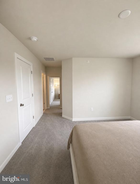Building Photo - 4913 Brookside Ct
