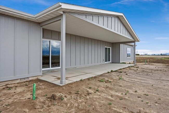 Building Photo - 170 W 300 S