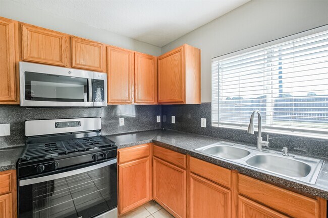 Building Photo - 5626 Calm Ct