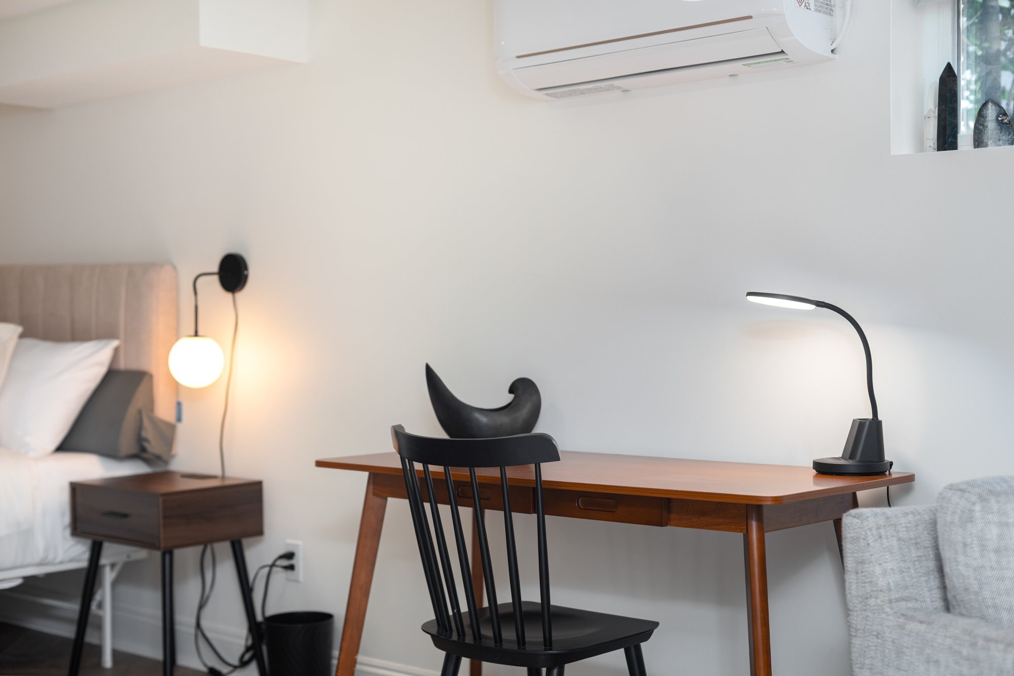 Building Photo - 2314 NE Flanders St