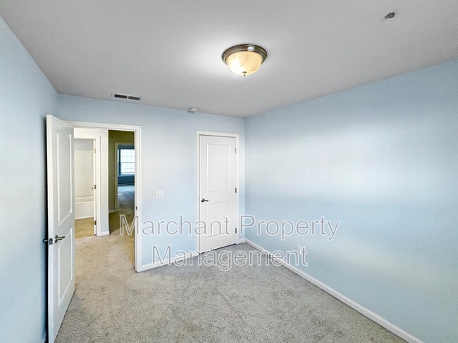 Building Photo - 114 Awendaw Way