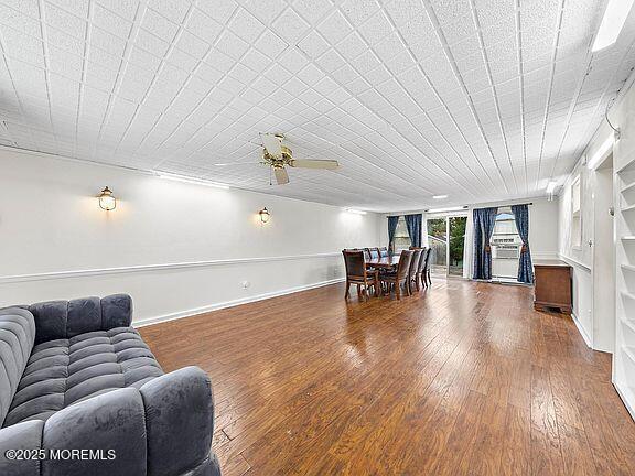 Building Photo - 674 Morford Ave