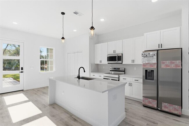 Building Photo - 3699 SW 169th Ct