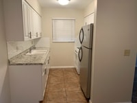 Building Photo - 1610 Shirley Ct