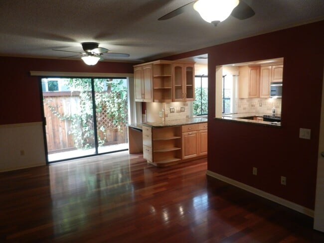 Building Photo - 4473 Augusta Dr